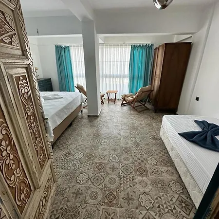 ホテル Apelles Butik