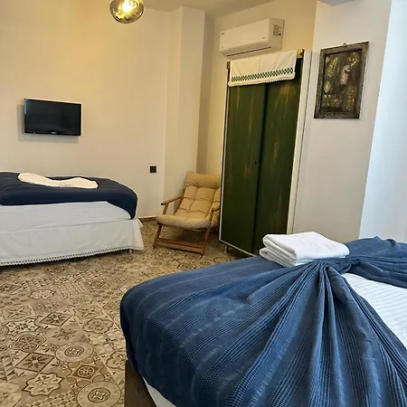 Apelles Butik Oda ve Kahvaltı *