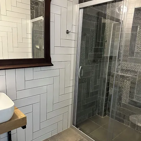 Apelles Butik * セェフェリヒサール