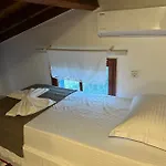 Apelles Butik Hotel *