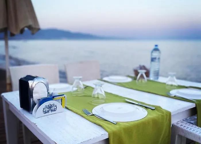 Apelles Butik Hotel *